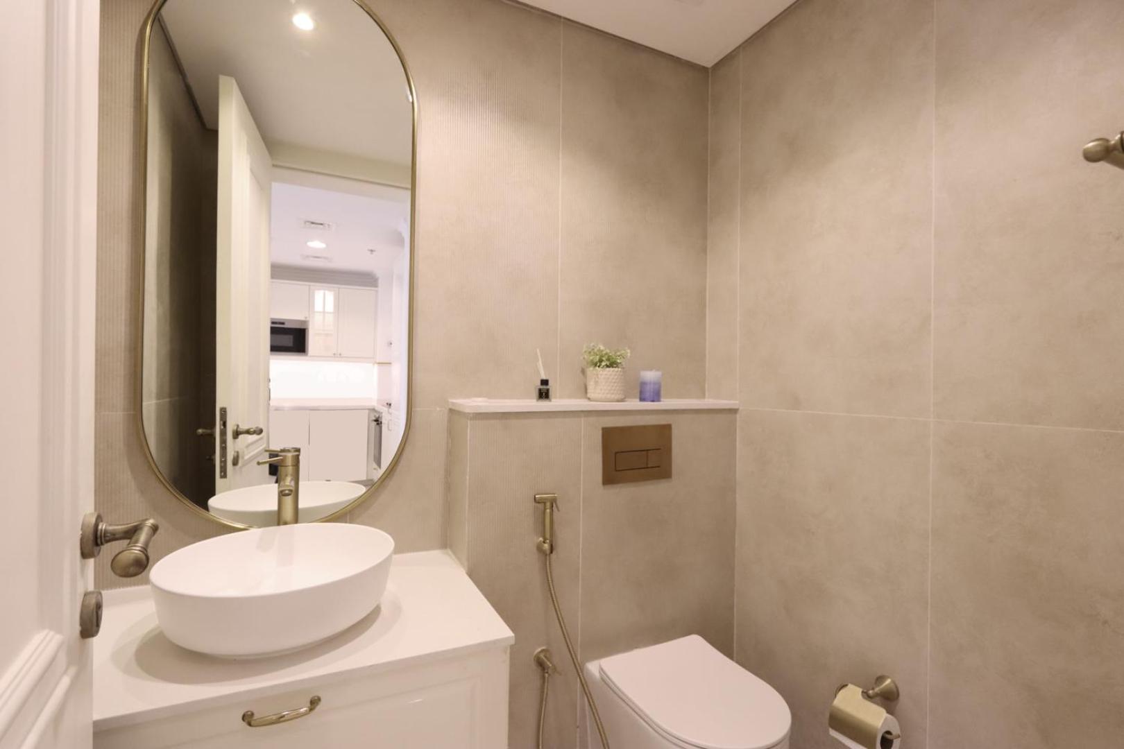 Livbnb-radiant, Upgraded 1b Unit In District 14, Jvc Appartement Dubai